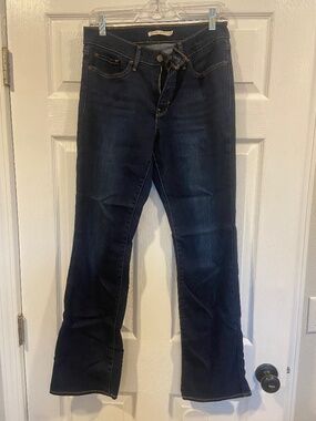 Levis 315 Shaping Bootcut Jeans Sz29